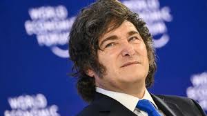 El Gobierno de Milei retira las acreditaciones a los medios acusados de una campaña de desinformación